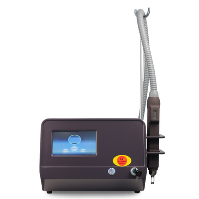 Kundenspezifische 755 Picosekunden-Laser-Tätowierungs-Abbau-Maschine für Sommersprosse-Augenbraue entfernen