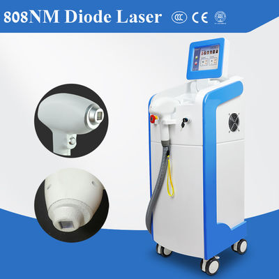 808nm Diodenlaser-Haarentfernung Maschine mit 10 * 16mm Spot Größe 20-950ms Pulsbreite und > 115J/cm2 Energiedichte