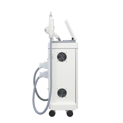 Sichere schmerzlose Diodenlaser-Haarentfernung 808nm Doppelgriffe Picosecond Laser Portable 3 Wellen Drei Wellenlänge Diodenlaser-Maschine