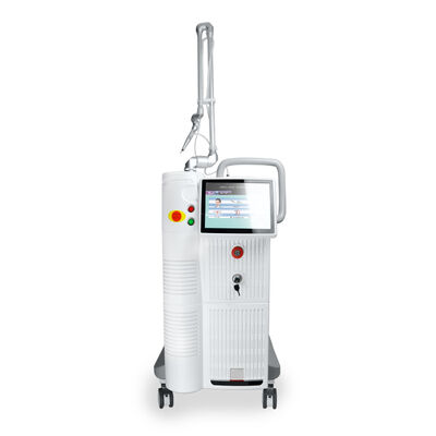 Zu Hause verwenden 10600nm Co2 Fractional Laser Co2 Fractional Laser Schönheitsmaschine