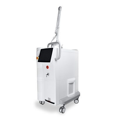 Zu Hause verwenden 10600nm Co2 Fractional Laser Co2 Fractional Laser Schönheitsmaschine