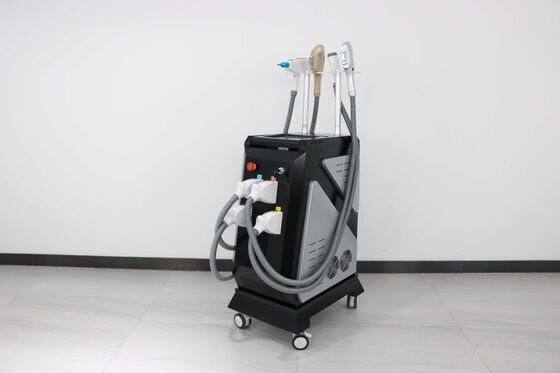 Vertikale Schönheitsmaschine 4 in 1 Multifunktionales Schönheitsgerät und Laser-Haarentfernungssystem