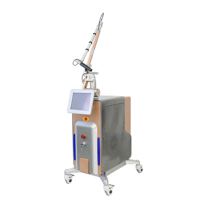 Professionelle Picolaser Q Switch Nd Yag Pikosekunden-Lasermaschine zur Entfernung von Tattoo-Pigmenten und Hautverjüngung