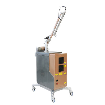 Professionelle Picolaser Q Switch Nd Yag Pikosekunden-Lasermaschine zur Entfernung von Tattoo-Pigmenten und Hautverjüngung