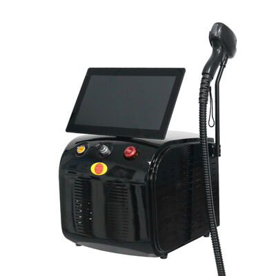 Tragbare Diodenlaser-Maschine mit drei Wellenlängen 808nm 755nm 1064nm 808 Diodenlaser-Schönheitssalon-Ausrüstung